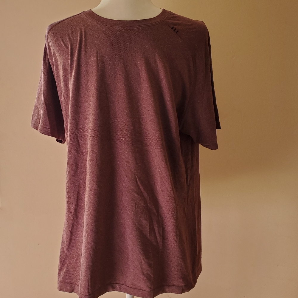 Lululemon Mens Tech short sleeve shirt